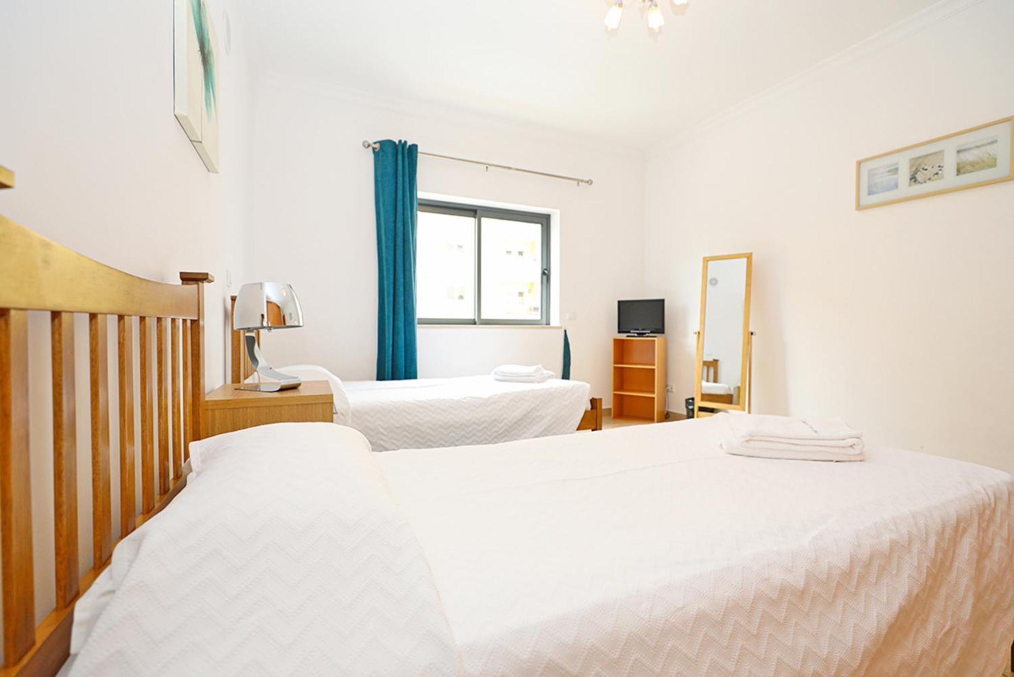 Lagos Central Wellness Habitación foto