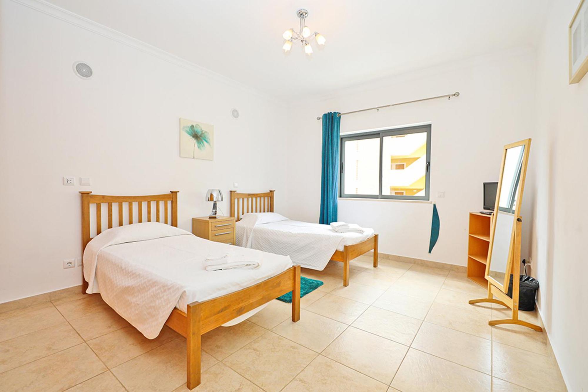 Lagos Central Wellness Habitación foto